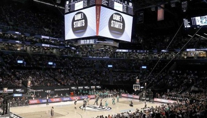 US sports leagues scramble amid COVID-19 spike