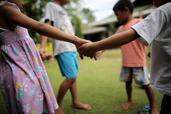 Hanggang 12 taong kulong vs 'child marriages' ganap nang batas sa 'Pinas