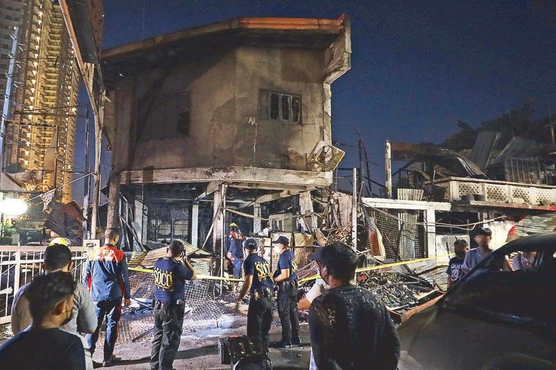 Girl, 16, dies in Pasig fire