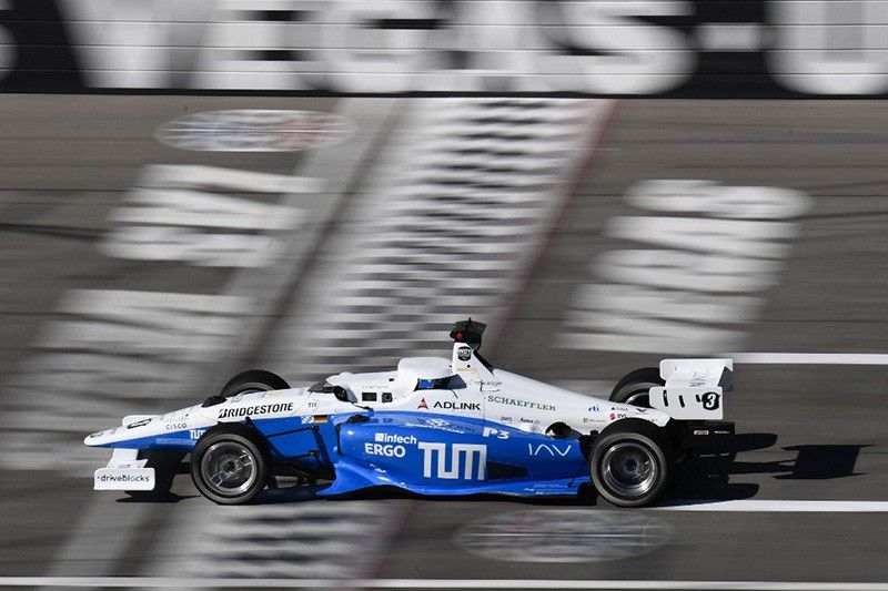 Self-driving race cars zip into history at CES