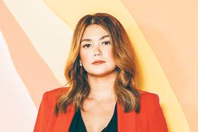 Angelica, may pasaring daw sa mga ex