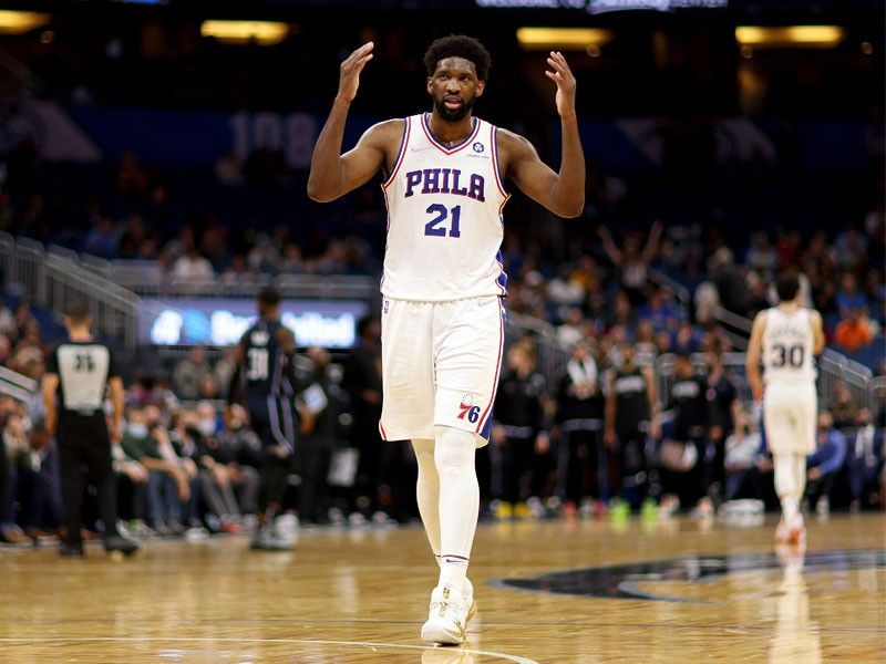 Reports: 76ers star Embiid to undergo left knee procedure