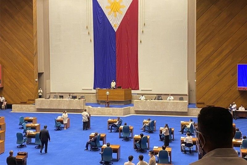 House approves HR defenders bill