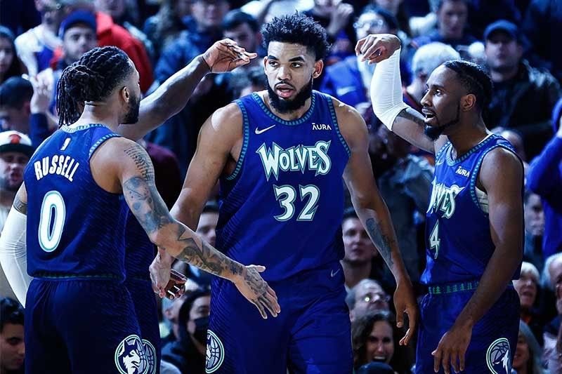 Towns, Wolves turn back Knicks in thriller