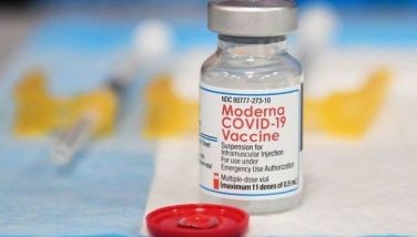 Moderna begins trial of Omicron-specific vaccine booster
