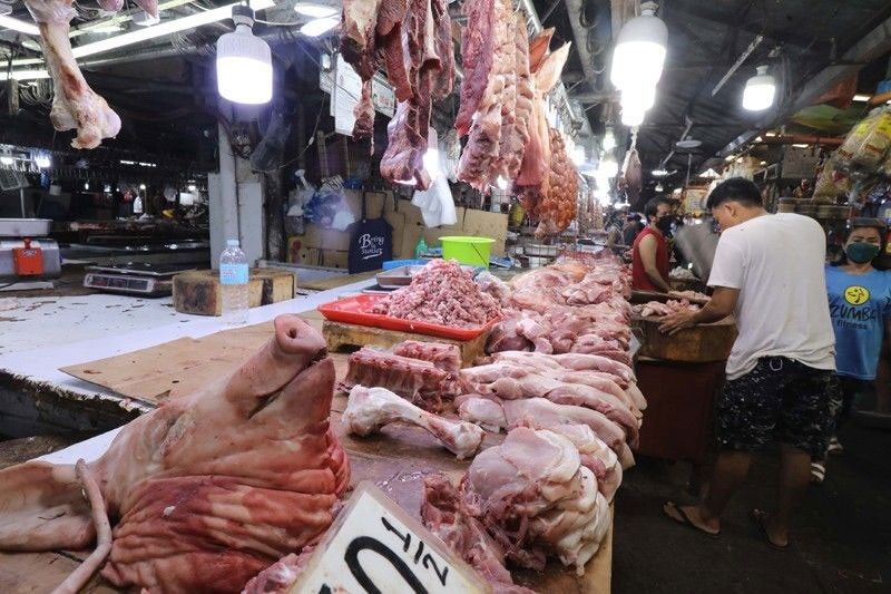 Impor meningkatkan persediaan daging babi