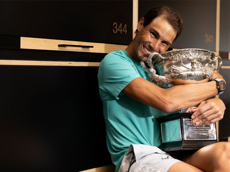 Federer, Djokovic praise 'great champion' Nadal for Grand Slam record