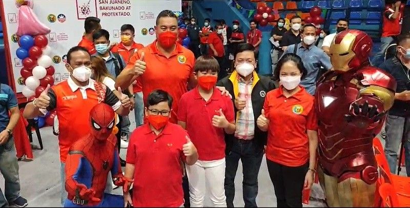 'Ala-children's party': COVID-19 vaccination ng edad 5-11 nagsimula sa Pilipinas