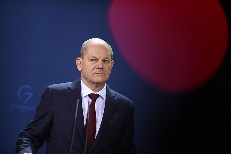 US reaffirms dire Russian invasion warning as Scholz heads to Kyiv