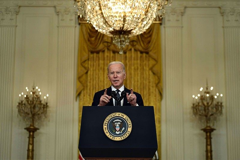 Biden sees chance for Ukraine diplomacy, keeps pressure on Moscow