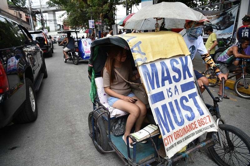 Palace says face mask requirement to remain even in areas under Alert Level 1