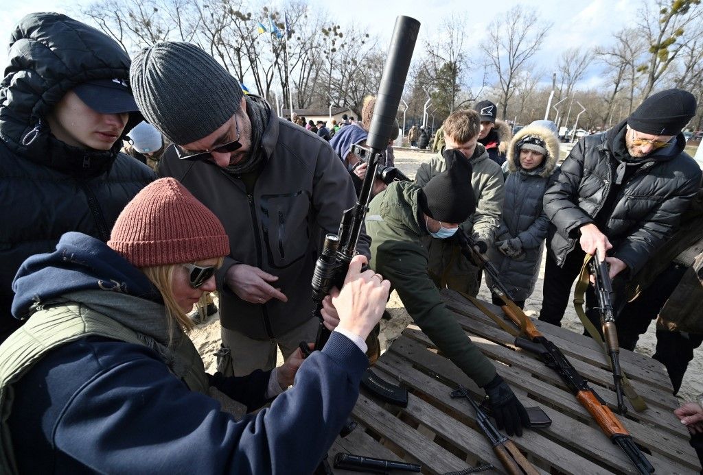 Timeline: Russia's stand-off with Ukraine