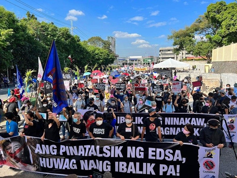 EDSA @36 hitik sa panawagan vs 'Marcos return' sa MalacaÃ±ang