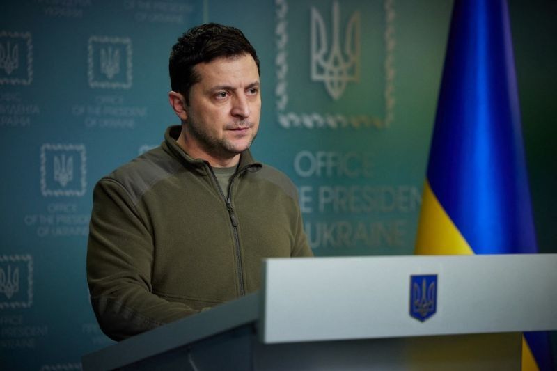 Zelensky vows more 'retribution' for Russia, POWs exchanged