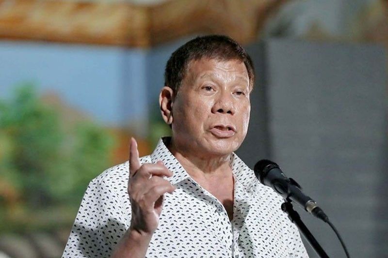 Duterte sa drug war probe: â��Ako na bahala sa kaso koâ��