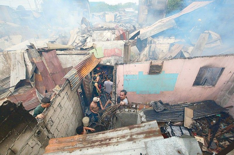 350 Families Homeless In Quezon City Fire Philstar