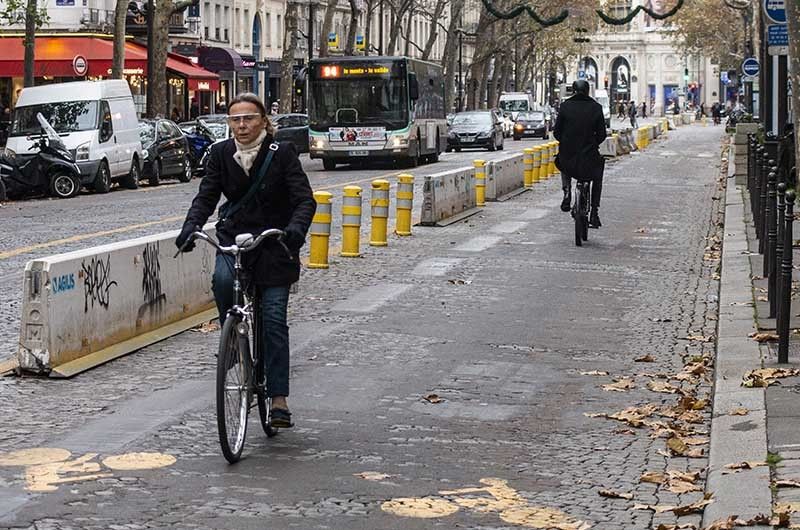 UN adopts resolution promoting bicycles to combat climate change