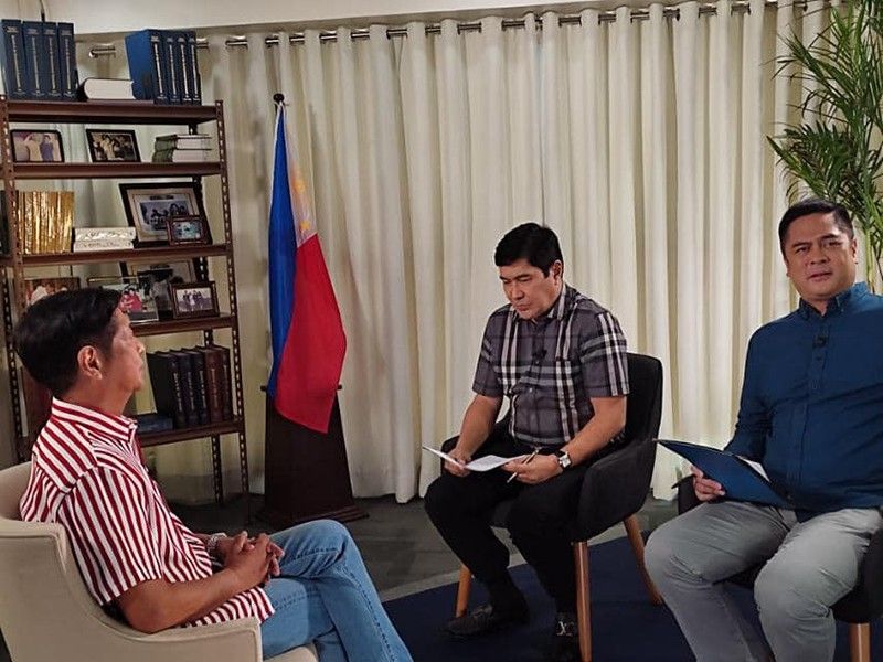 Marcos interview to be aired an hour before Comelec debates