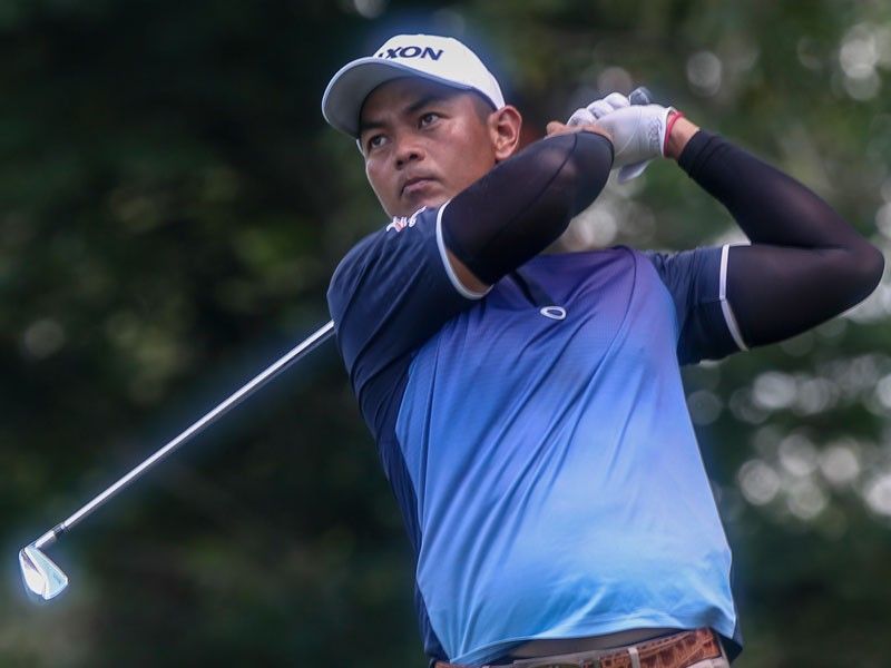 Bibat sizzles, leads by 1 with solid 68 in ICTSI Luisita golf opener