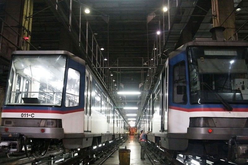 Duterte, Tugade inaugurate upgraded MRT-3