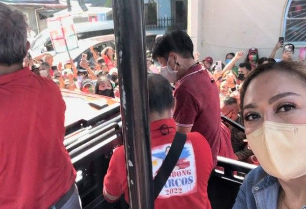 ‘Eto po ang resibo’: Karen Davila mengklarifikasi bahwa dia hanya bersama Marcos untuk menutupi, bukan pendukung