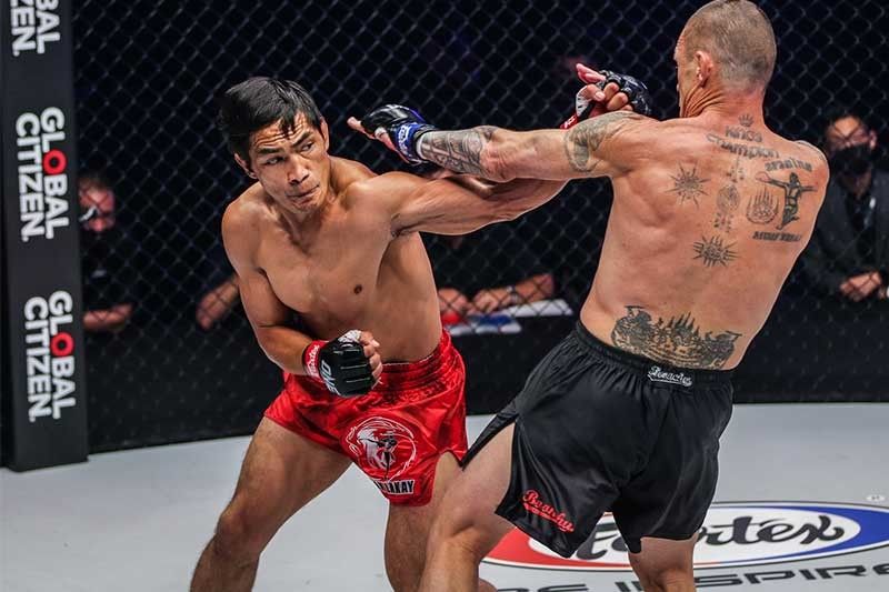 Folayang still wants ONE MMA title despite victorious Super Series Muay Thai debut