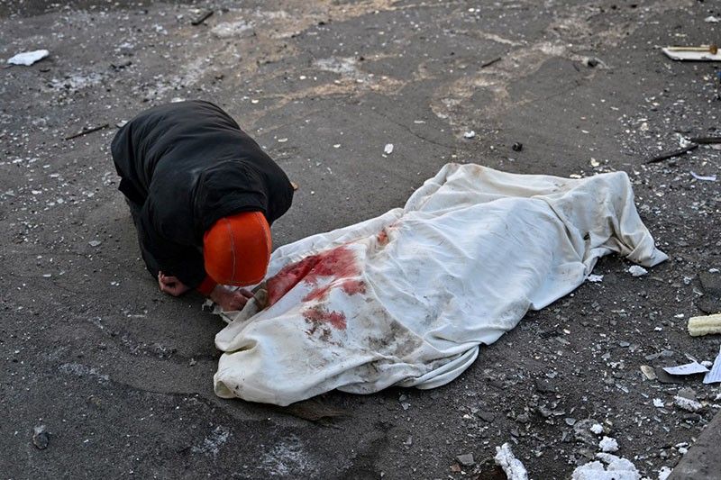 Ukraine says 5,000 dead in 'catastrophic' Mariupol siege