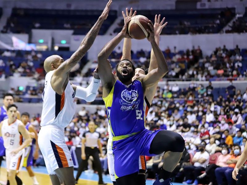 Hotshots force do-or-die Game 5 vs Bolts