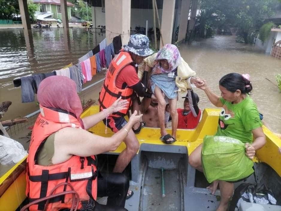 NDRRMC: 1.6 million now displaced by Agaton