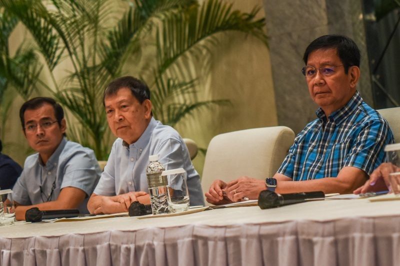 At joint presser, bets make pitch for 'new No.2' vs frontrunner Marcos