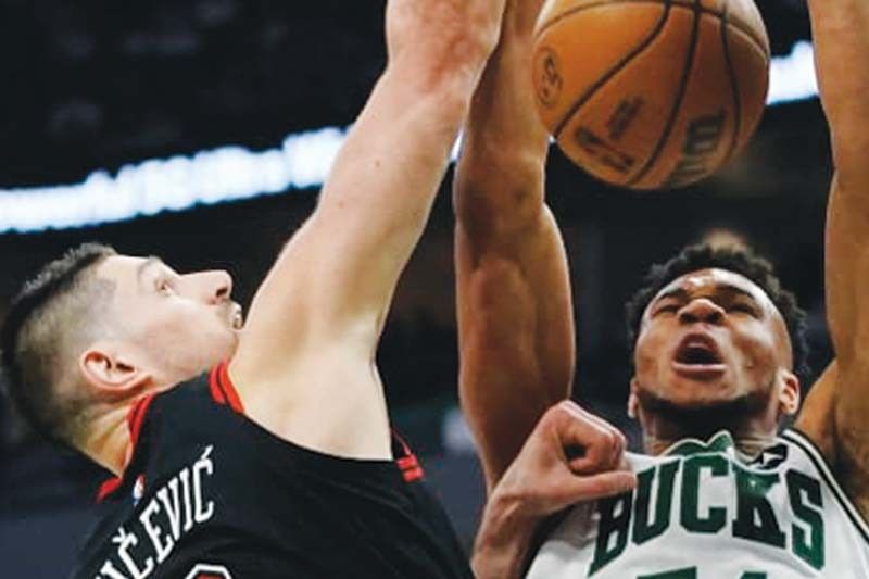 Bucks Inilusot Ni Giannis Sa Bulls | Pang-Masa