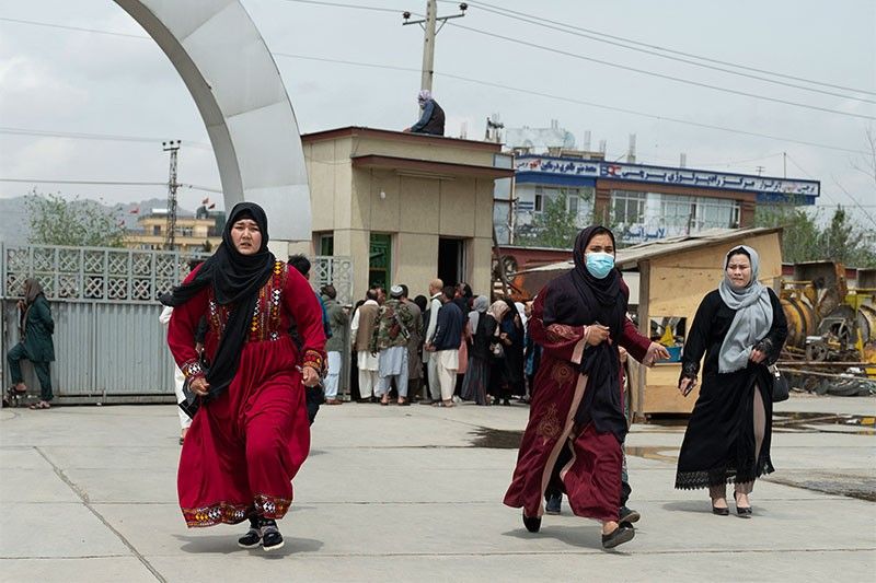 Six killed in blasts at Shiite school in Afghan capital