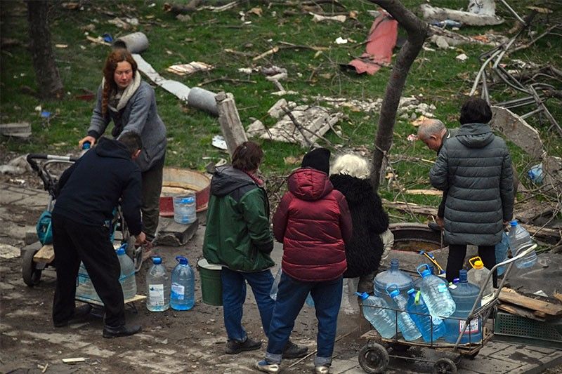 Mariupol civilian rescue fails as Russia closes in