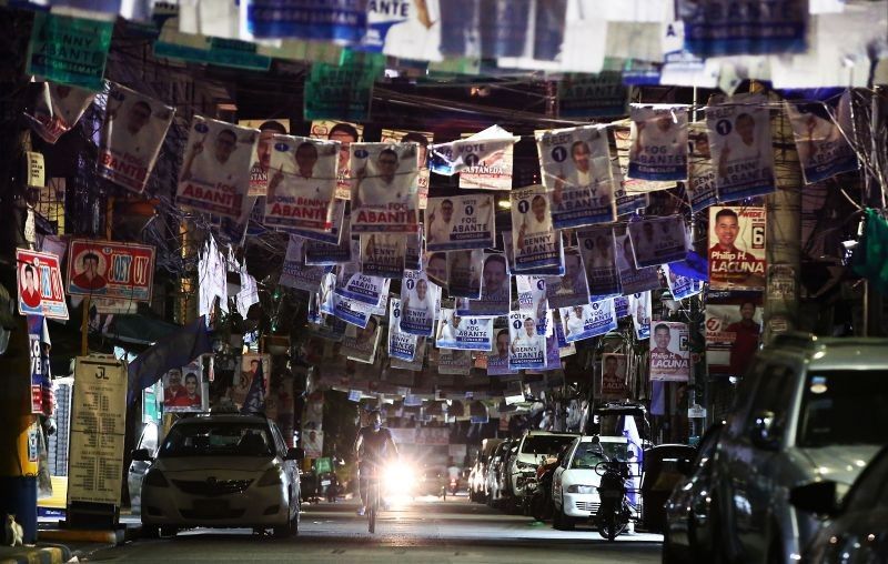 MBC-DZRH survey: Marcos, Duterte keep lead weeks before polls