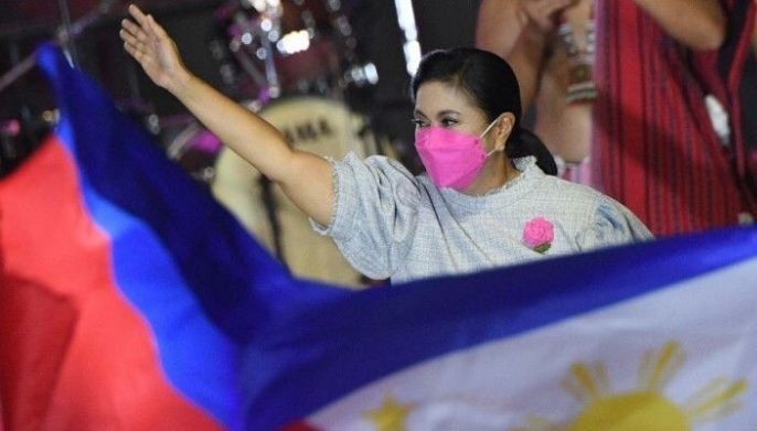 Robredo&rsquo;s visit to Ate Vi has netizens buzzing