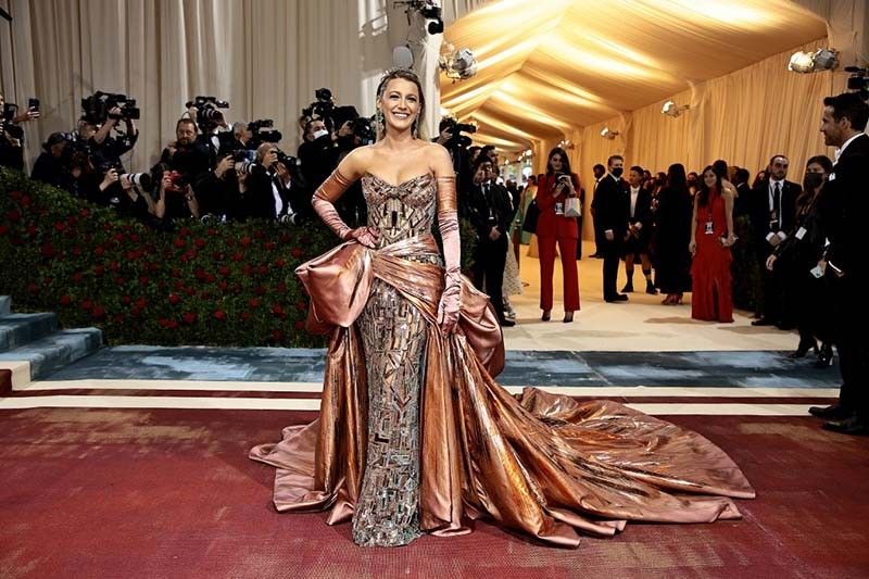 Met Gala 2022: Blake Lively pays homage to New York with two-look Versace Atelier gowns
