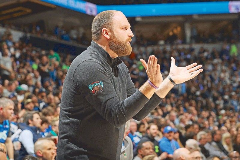 Grizzlies fire head coach Jenkins: team