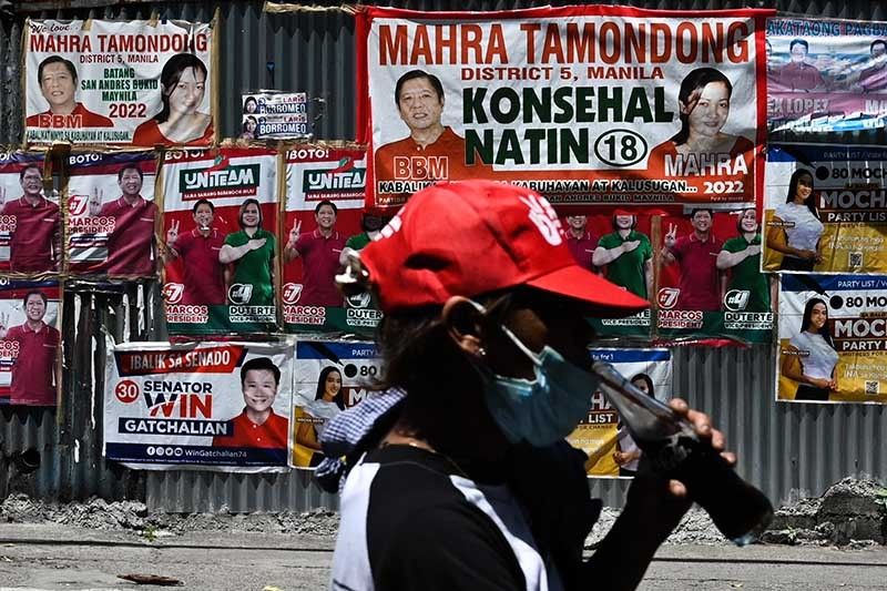 Mga tatakbo sa halalan dapat gumamit ng bagong larawan sa campaign materials - Comelec