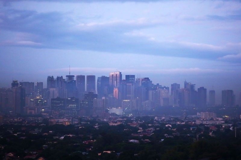 Economists hike Philippine GDP growth forecast