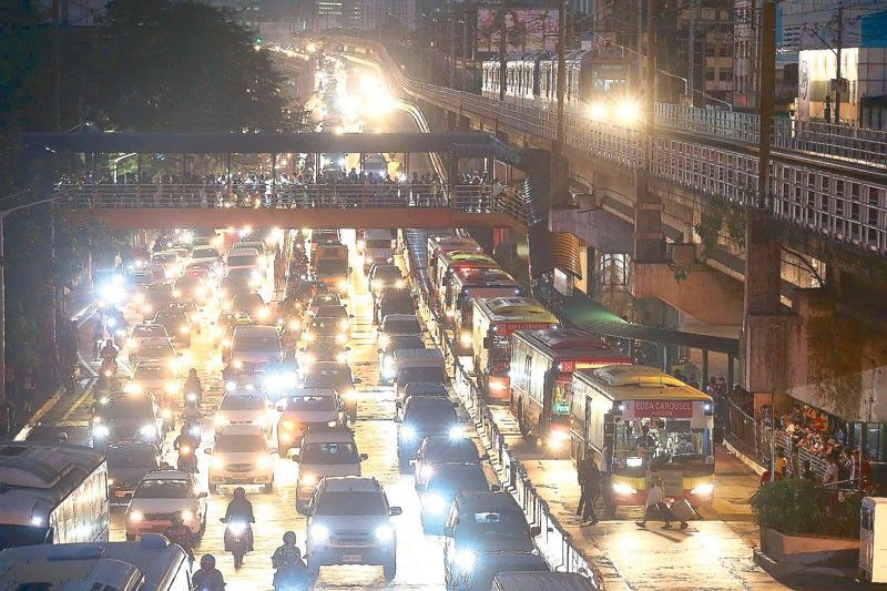 â��Metro Manila traffic may breach pre-pandemic level by Juneâ��