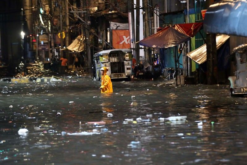 MMDA bersiap menghadapi banjir |  Philstar.com