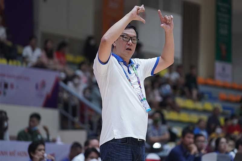 Pat Aquino steps down as NU coach, to focus more on Gilas, Blackwater jobs