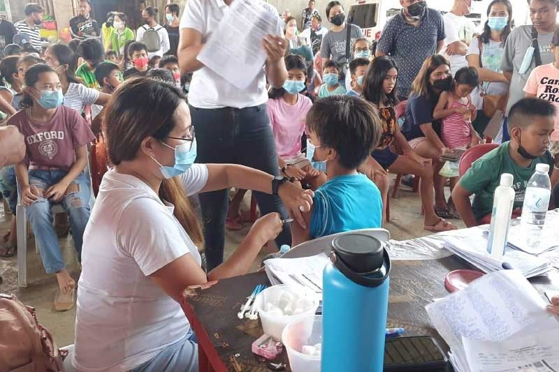 In the face of Omicron subvariant: Seek out the unvaxxed - DILG