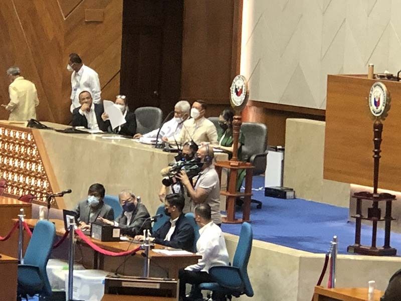 Senate leaders: No issue with Imee Marcos being on canvassing panel