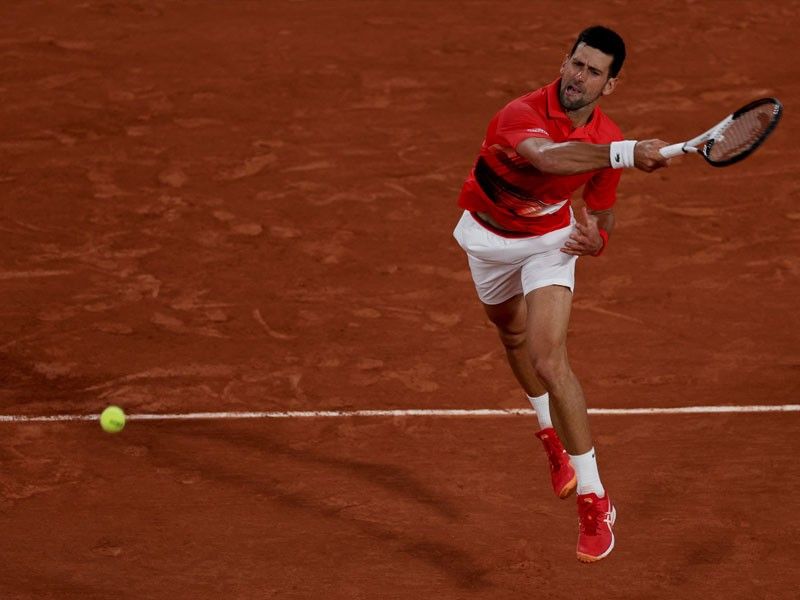 Djokovic wins on Slam return as Nadal strolls; Osaka gets early boot in French Open