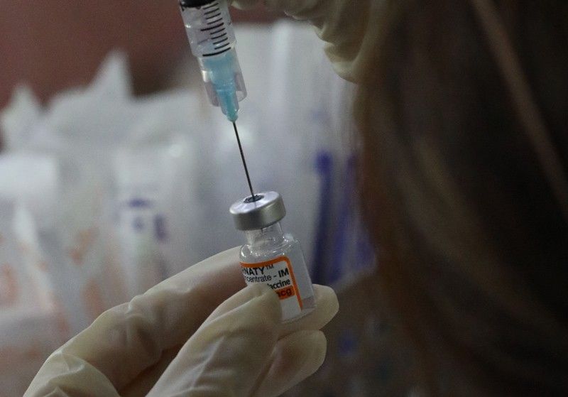 â��77% of Philippines target population fully vaccinatedâ��
