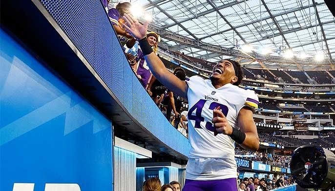 Fil-Am Vikings safety Camryn Bynum hopes to bring American Football to  Philippines