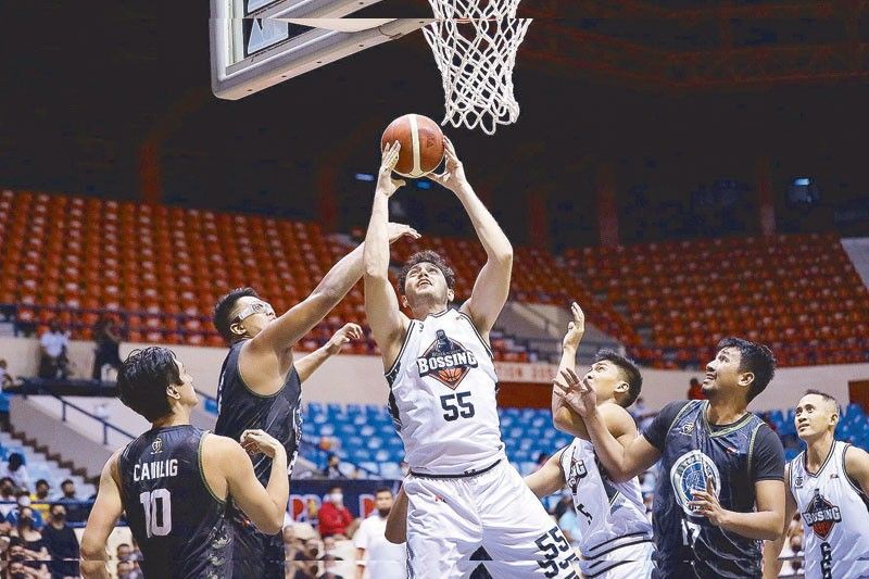 Blackwater hacks out 37-point rout