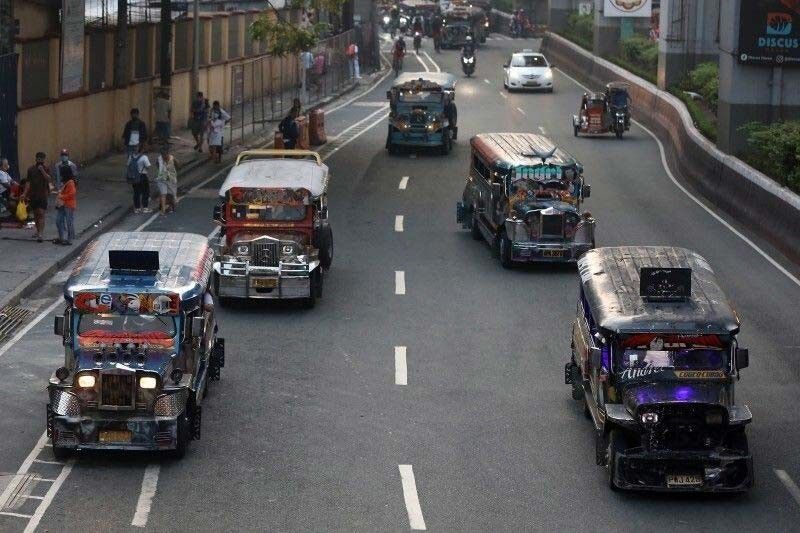 Balik-ruta giit ng jeepney groups sa LTFRB