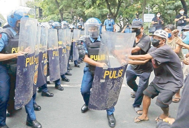 Mobile jail, inihanda ng PNP vs pasaway na protestersÂ 